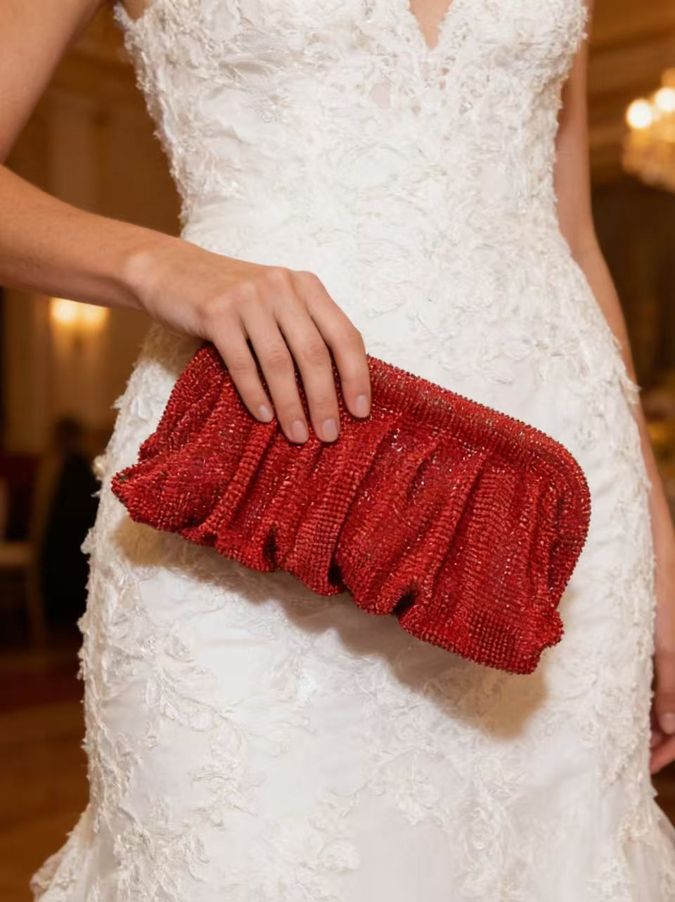 Wallet Chain Bag - Rode aluminium mesh clutch met strass